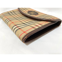 Vintage Burberry classic beige nova check fabric mini clutch wallet purse leather trimmings. Unisex purse. 051206ya1