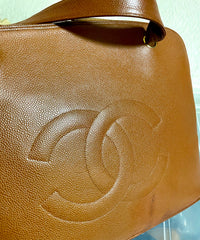 Vintage CHANEL caviar leather double zipper tote bag in brown with golden CC ball charms. Daily use purse. 060728br1