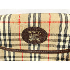 Vintage Burberry classic beige nova check fabric mini clutch wallet purse leather trimmings. Unisex purse. 051206ya1