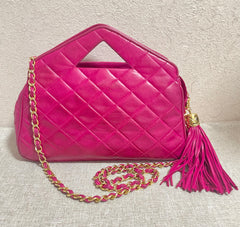 Vintage CHANEL pink lamb leather chain shoulder bag with fringe. Rare triangle handle handbag. Must have purse. 070225ac6