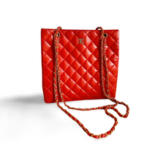 Vintage CHANEL red lambskin square shoulder bag with gold tone chain straps and gold CC. Paris limited edition. Classic purse. 060719ys