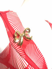 Vintage Nina Ricci golden bow brooch. Must have vintage jewelry piece back in the old era. 0406101