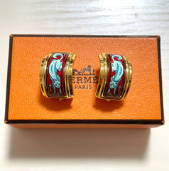 Vintage Hermes cloisonne enamel golden earrings with blue fox design. Classic Hermes jewelry. 060924ac1