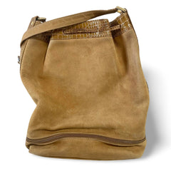 Vintage FENDI tan brown leather bucket hobo shoulder bag with croc embossed enamel leather trimmings and a golden logo charm. Unisex. 060711