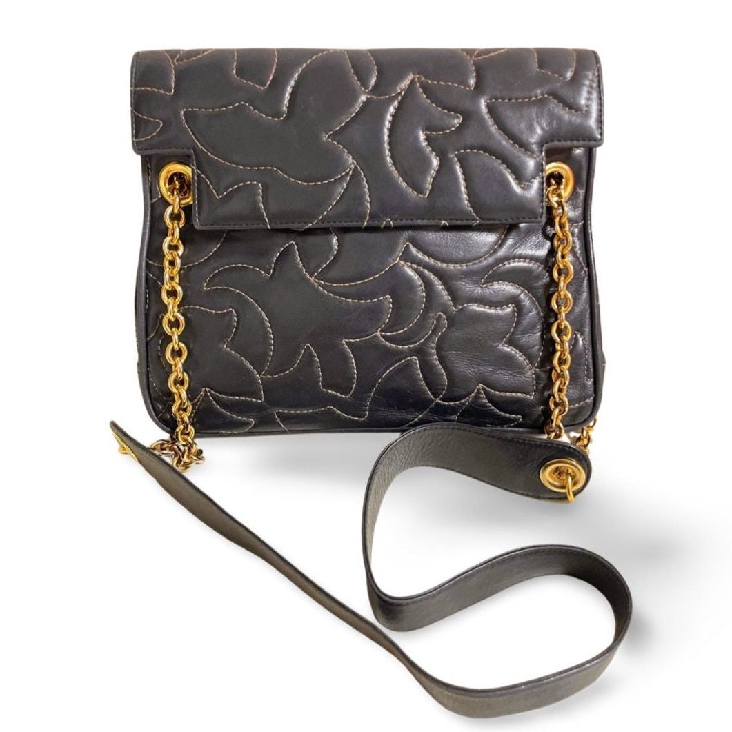 Vintage BALLY black leather shoulder bag with white leaf stitches and chain strap. 060310ya1