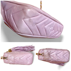 Vintage CHANEL milky pink shoulder bag, camera bag with a CC mark, and a fringe. Rare diamond, diagram, chevron stitch. Pale pink. 060130ac6