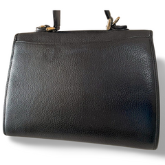 Vintage Burberry genuine black leather handbag with silver metal closure and Nova check linings. 070218ys4