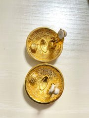 Vintage CHANEL gold tone matelasse round earrings with CC mark. Classic vintage Chanel jewelry. 070217ys1