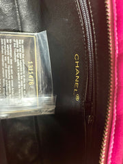 Vintage CHANEL pink lamb leather chain shoulder bag with fringe. Rare triangle handle handbag. Must have purse. 070225ac6
