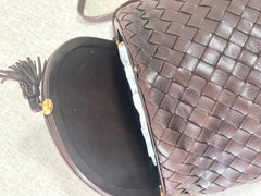 Vintage Bottega Veneta brown fisherman style intrecciato shoulder bag, mini purse. Unique piece you must have. 070218ys10