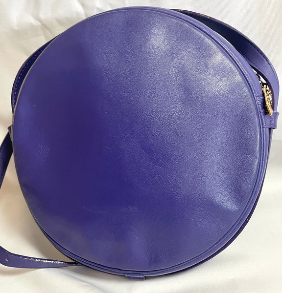 Vintage Yves Saint Laurent purple round bag with heart and star studs. One  of a kind leather shoulder bag. 050730ac1