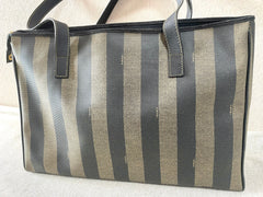 Vintage FENDI classic pecan stripe pattern large shopper tote bag with black leather handles. Daily use purse for Unisex. 070408re2