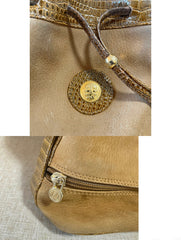 Vintage FENDI tan brown leather bucket hobo shoulder bag with croc embossed enamel leather trimmings and a golden logo charm. Unisex. 060711
