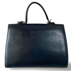 Vintage Burberry genuine black leather handbag with silver metal closure and Nova check linings. 070218ys4