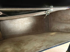 80's vintage BALLY black boxcalf leather kelly bag with gold tone hardware closure. Classic masterpiece handbag. 050726