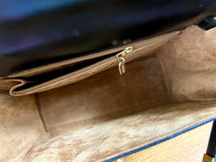 80's vintage BALLY black boxcalf leather kelly bag with gold tone hardware closure. Classic masterpiece handbag. 050726