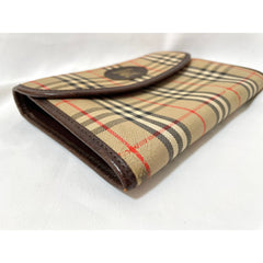 Vintage Burberry classic beige nova check fabric mini clutch wallet purse leather trimmings. Unisex purse. 051206ya1