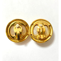 Reserved. Vintage CHANEL gold tone round earrings with faux pearl and 3D CC motif. Classic Chanel vintage jewelry piece. 051002ya1