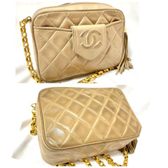 Vintage Chanel tanned beige lambskin camera bag style chain shoulder bag with fringe and CC stitch mark on pentagon flap. 051205ac3