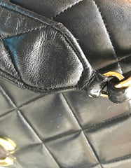 Vintage Chanel classic large black lambskin 2.55 square shape chain shoulder bag with golden large CC closure. Must have purse. 0404081