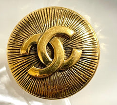 Vintage CHANEL round CC brooch, sunburst design. Made in France. Hat, scarf, jacket. Great gift. 050421ya1
