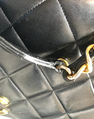Vintage Chanel classic large black lambskin 2.55 square shape chain shoulder bag with golden large CC closure. Must have purse. 0404081