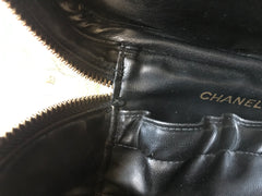 Vintage CHANEL calfskin classic cosmetic and toiletry black pouch, vanity bag with CC charm. Classic make up case. 0506301