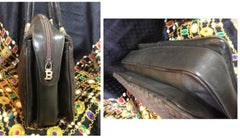 Vintage Bally darkbrown and khaki smooth and suede leather woven combination handbag purse with golden B logo motif. 050323re2