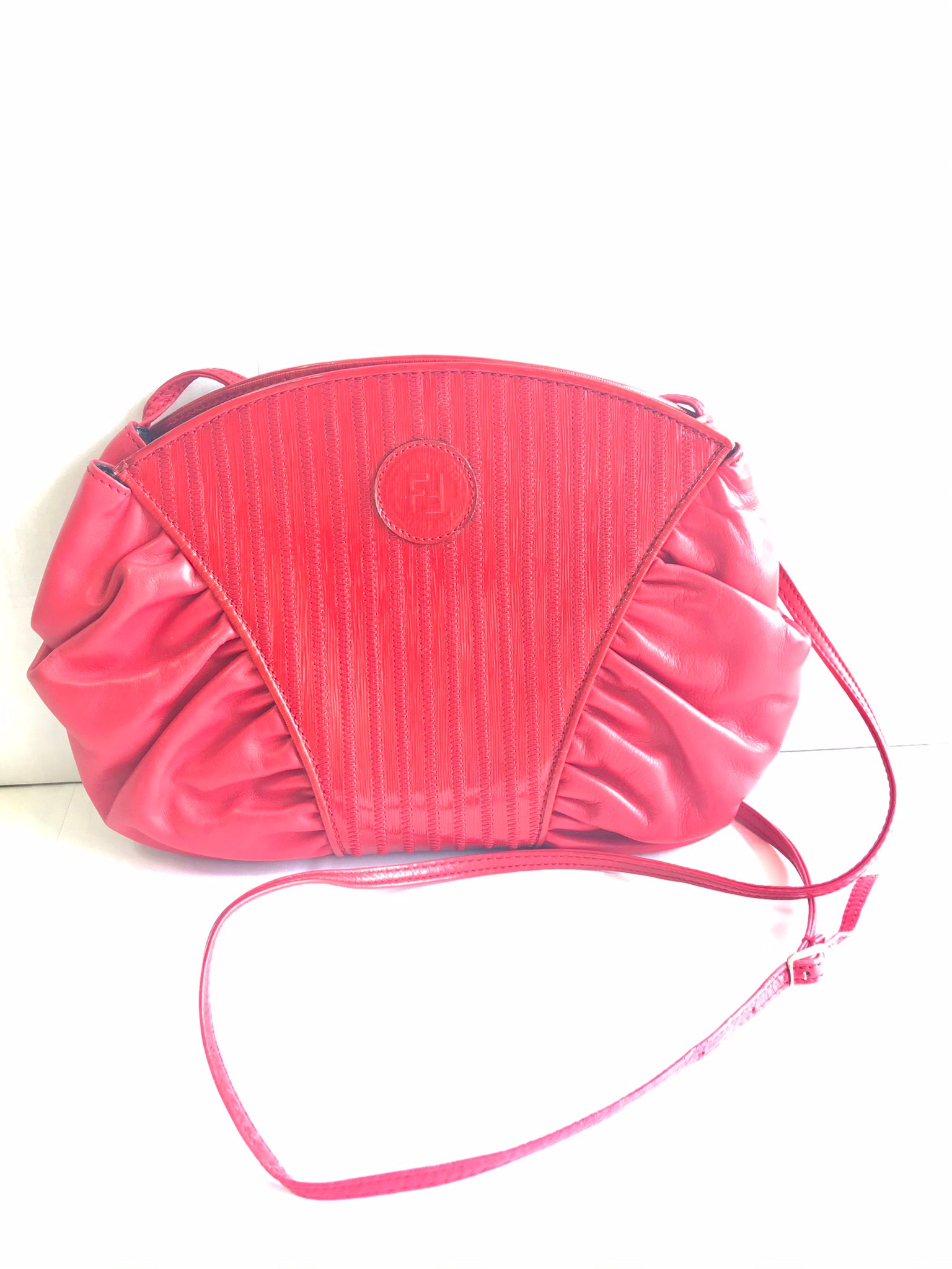 80's vintage FENDI red patent enamel and nappa leather oval round shape shoulder purse. Can be a clutch, pouch bag as well