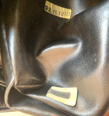 Vintage CHANEL black lambskin bucket hobo drum shoulder bag with golden chain strap, CC mark, and drawstring. 041205bs3