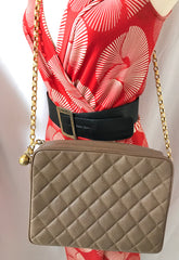 Vintage Chanel large brown caviar leather 2.55 camera bag style chain shoulder bag with golden CC ball charm. Must have purse. 0405161