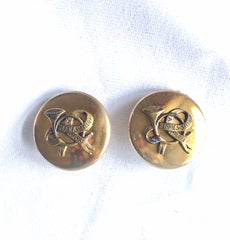 Vintage HERMES gold tone round earrings with trumpet and ribbon design. jewelry piece back in the old era. Classic Sellier series. 210805