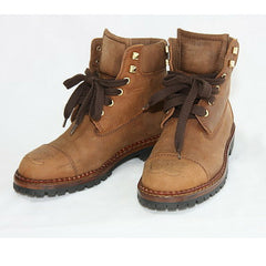 Vintage CHANEL middle high, brown leather boots, hiking lace up boots, with CC mark. US5.5-6. EU 36. Classic casual shoes. 050816f5