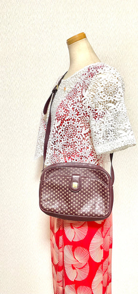 80's vintage Celine shoulder purse in bordeaux, burgundy leather