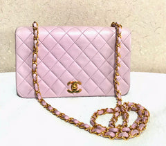 Vintage CHANEL milky pink 2.55 shoulder bag with golden CC closure. Rare color classic purse for daily use. Must have. 0408241