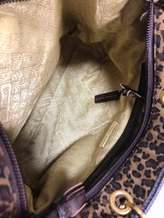 Vintage Bottega Veneta brown leopard handbag with golden handles. Can be worn on a shoulder with strap. 0404052re1