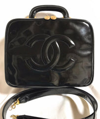Vintage CHANEL patent enamel vanity bag, lunchbox shape shoulder bag with large CC stitch motif. 050320r5