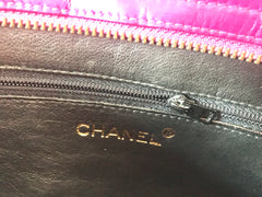Vintage CHANEL pink lamb leather chain shoulder bag with fringe. Rare triangle handle handbag. Must have.