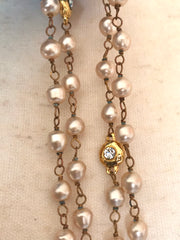 Vintage CHANEL clear gripoix and faux pearl necklace, long necklace. R0110115
