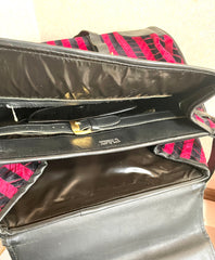 Vintage Roberta di Camerino red and black velvet chevron kelly handbag with golden logo motif. Rare masterpiece purse. 0501101ac