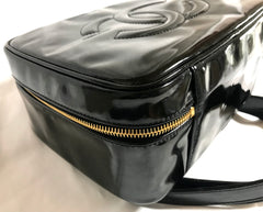Vintage CHANEL patent enamel vanity bag, lunchbox shape shoulder bag with large CC stitch motif. 050320r5