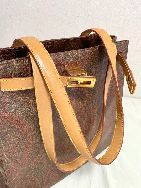 Vintage ETRO Classic Wine Paisley Kelly Bag Style Shoulder Bag with Golden E Motif at Closure. Perfect Daily Use Bag. 0407041