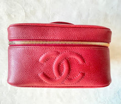 Vintage CHANEL lipstick red caviar leather cosmetic and toiletry pouch, makeup case bag. Very chic vanity purse. Must have. 0411112