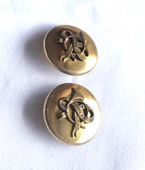 Vintage HERMES gold tone round earrings with trumpet and ribbon design. jewelry piece back in the old era. Classic Sellier series. 210805