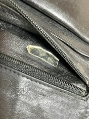 Vintage CHANEL black lambskin oval stitch clutch bag, wallet, pouch, mini purse, coin case with kiss lock case. 0410243