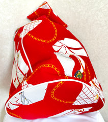 MINT. Vintage CHANEL red and white canvas large hobo shoulder bag with supermodel print and CC charm. Mademoiselle. 0407231