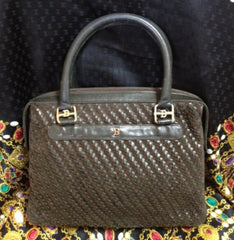 Vintage Bally darkbrown and khaki smooth and suede leather woven combination handbag purse with golden B logo motif. 050323re2