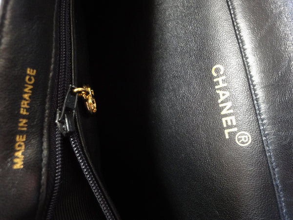 BIRKINBOY on Instagram: “Inside my bag  Chanel Jumbo Timeless double flap  bag in caviar leather/ Saint Laurent simple card hold…