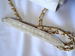 Vintage Chanel classic white caviar leather 2.55 square shape chain shoulder bag with golden CC closure. Must have purse.