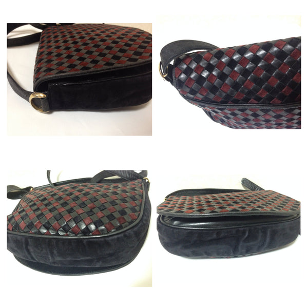 BOTTEGA VENETA: intrecciato leather smartphone case - Black  Bottega Veneta  shoulder bag 729296VCPQ3 online at